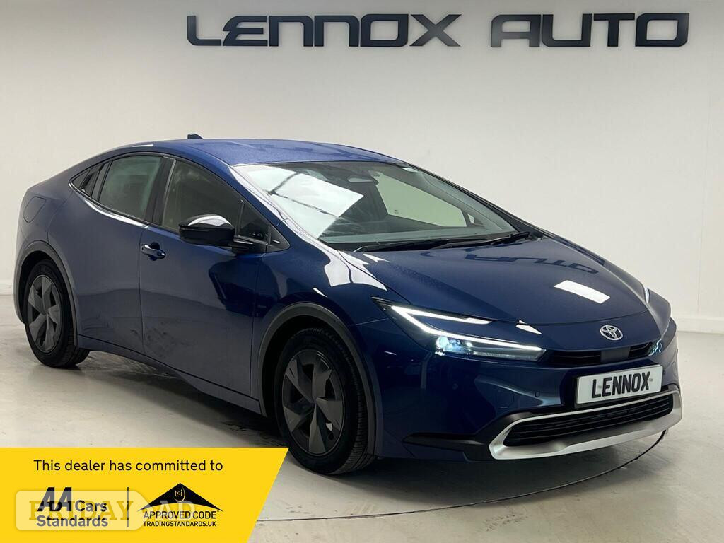 Toyota Prius 2025 in Brent