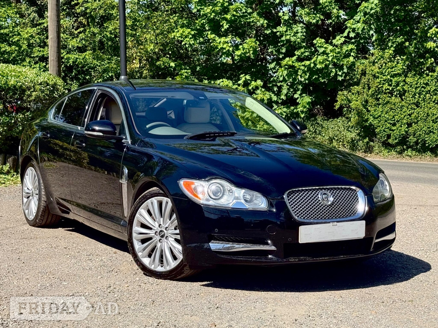 Jaguar XF 2011 in Enfield