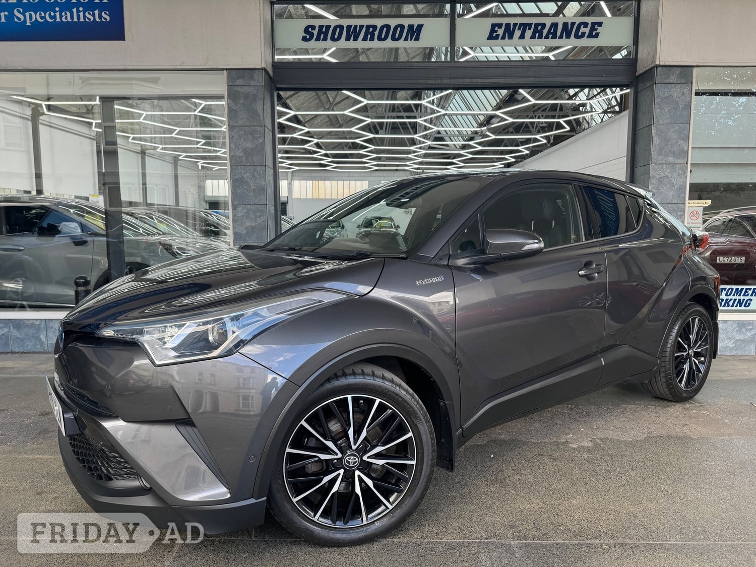 [ berth ]Toyota C-HR