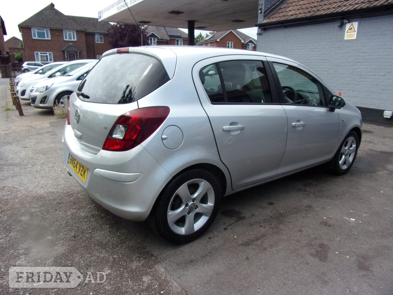 [ berth ]Vauxhall Corsa