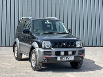 Suzuki Jimny 2011