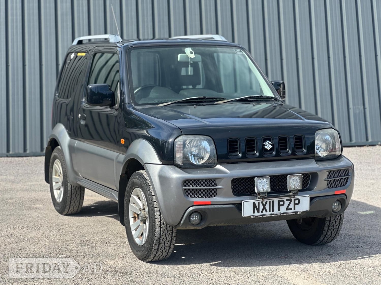 Suzuki Jimny 2011 - Cars