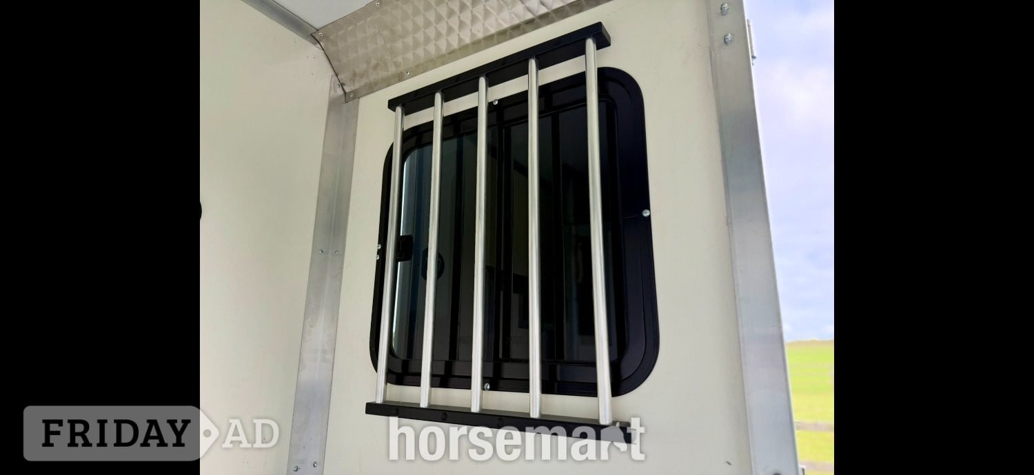 INCOMING STOCK  Peugeot Horsebox - Trailers & Horseboxes in Great Bardfield