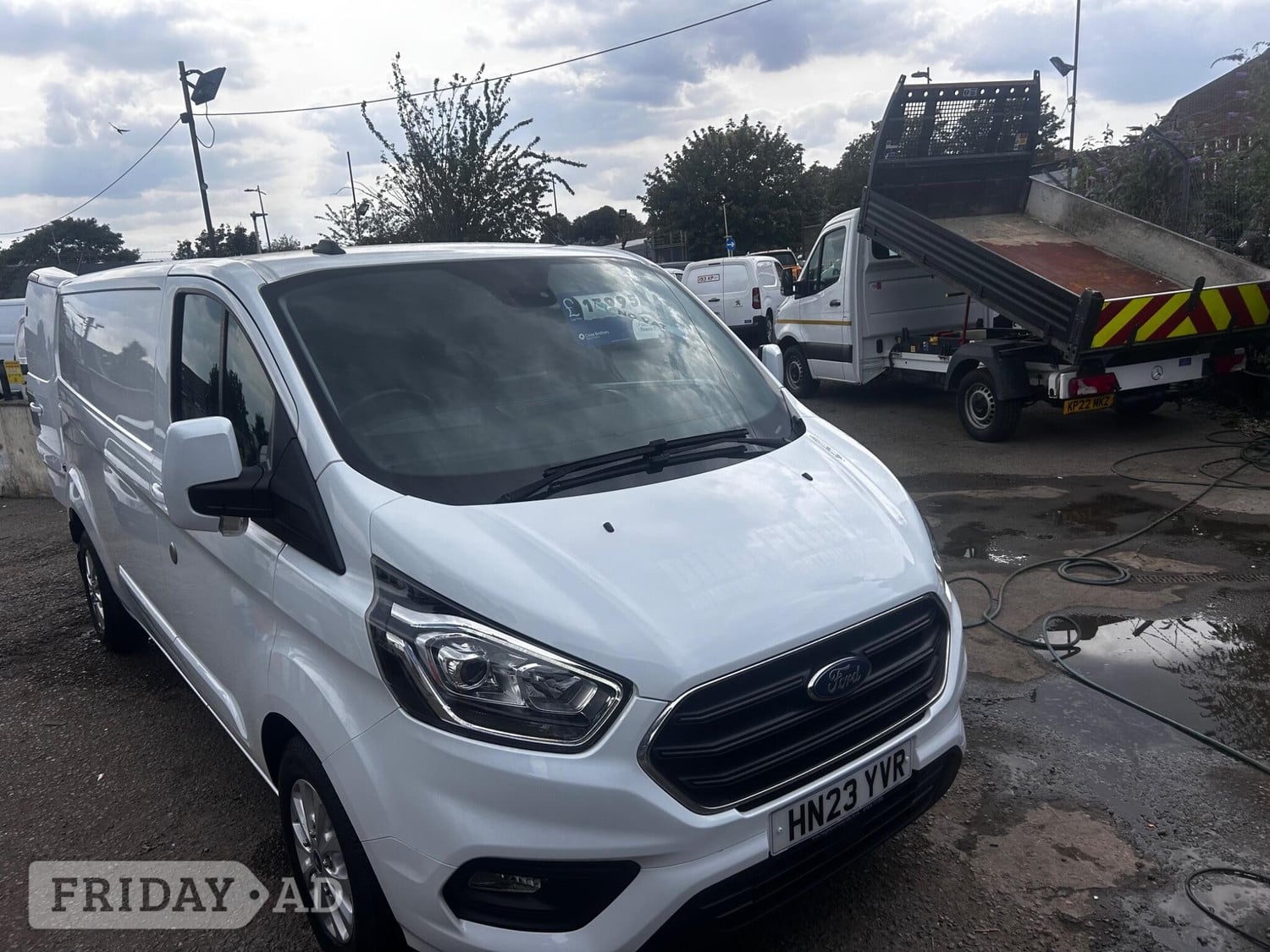 Ford Transit Custom 2023 - Vans & Commercial Vehicles