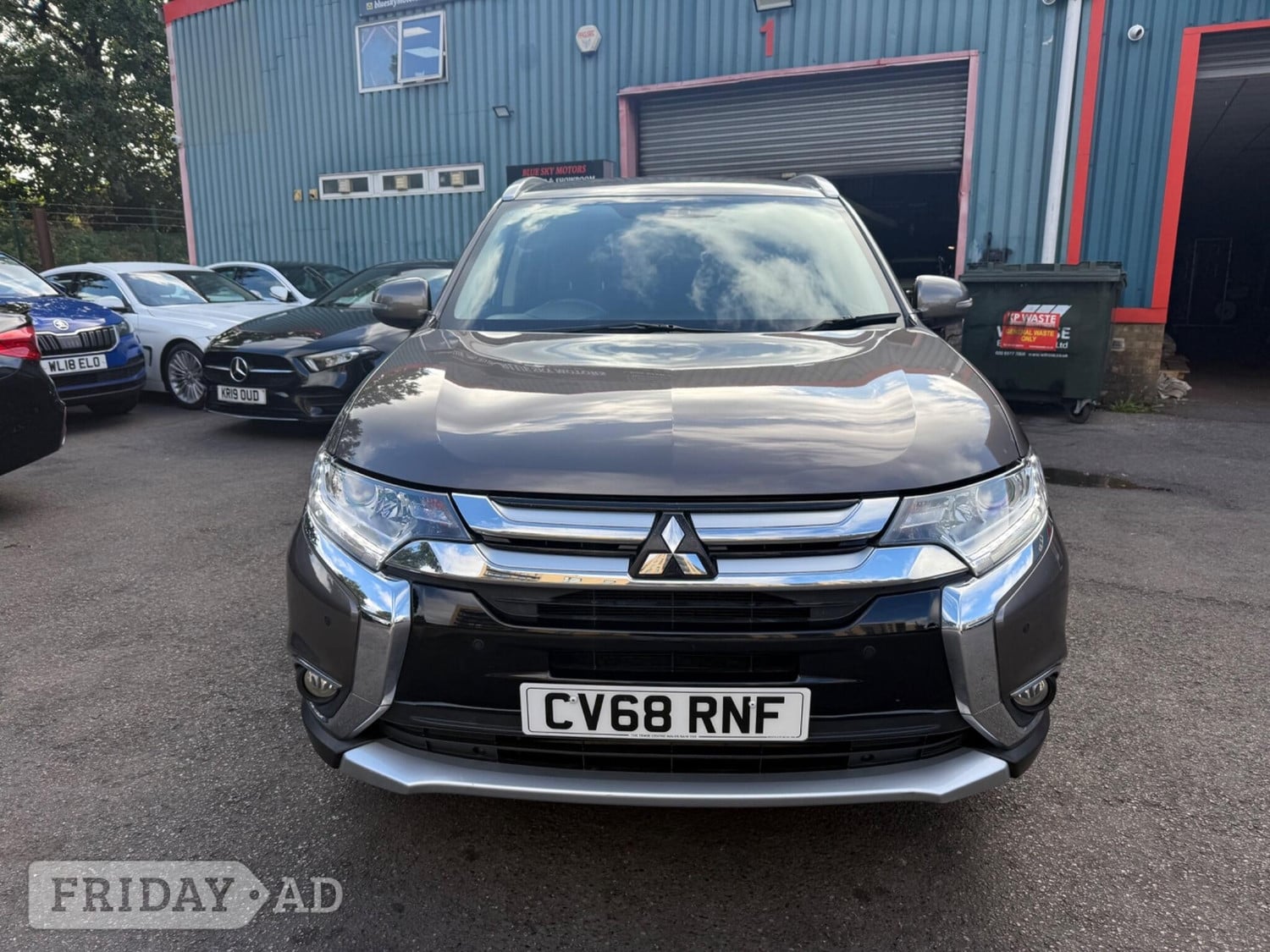 Mitsubishi Outlander Barnet