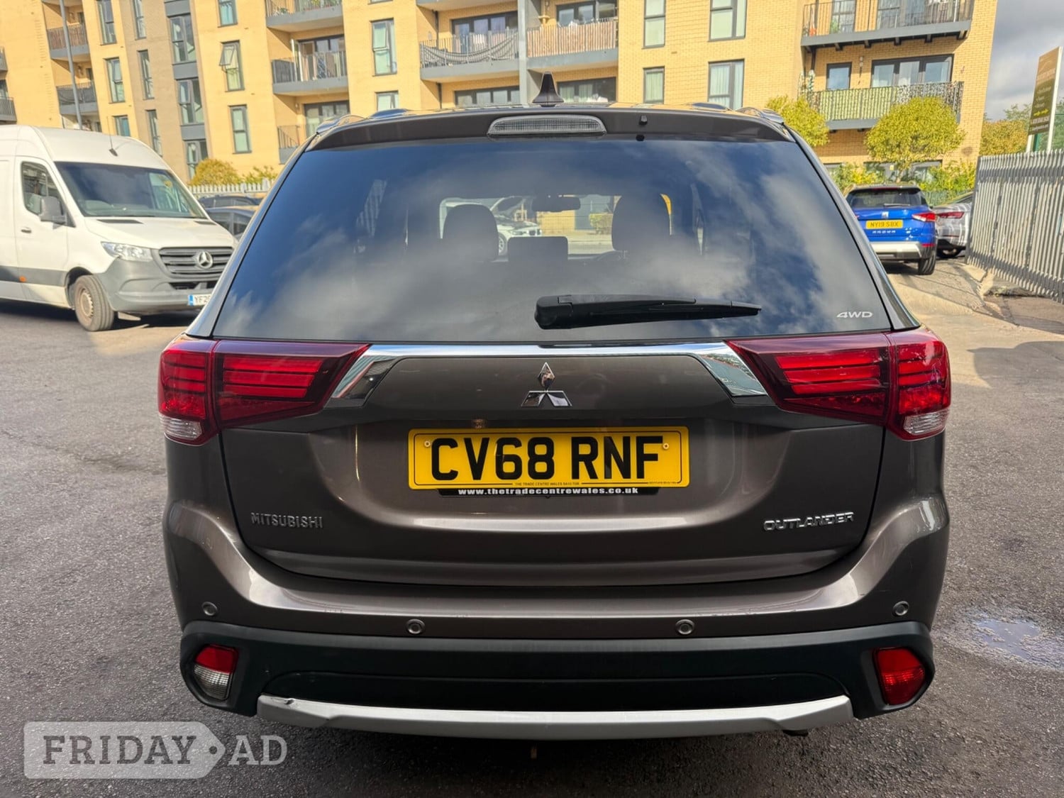 Mitsubishi Outlander 2018 - Cars in Barnet
