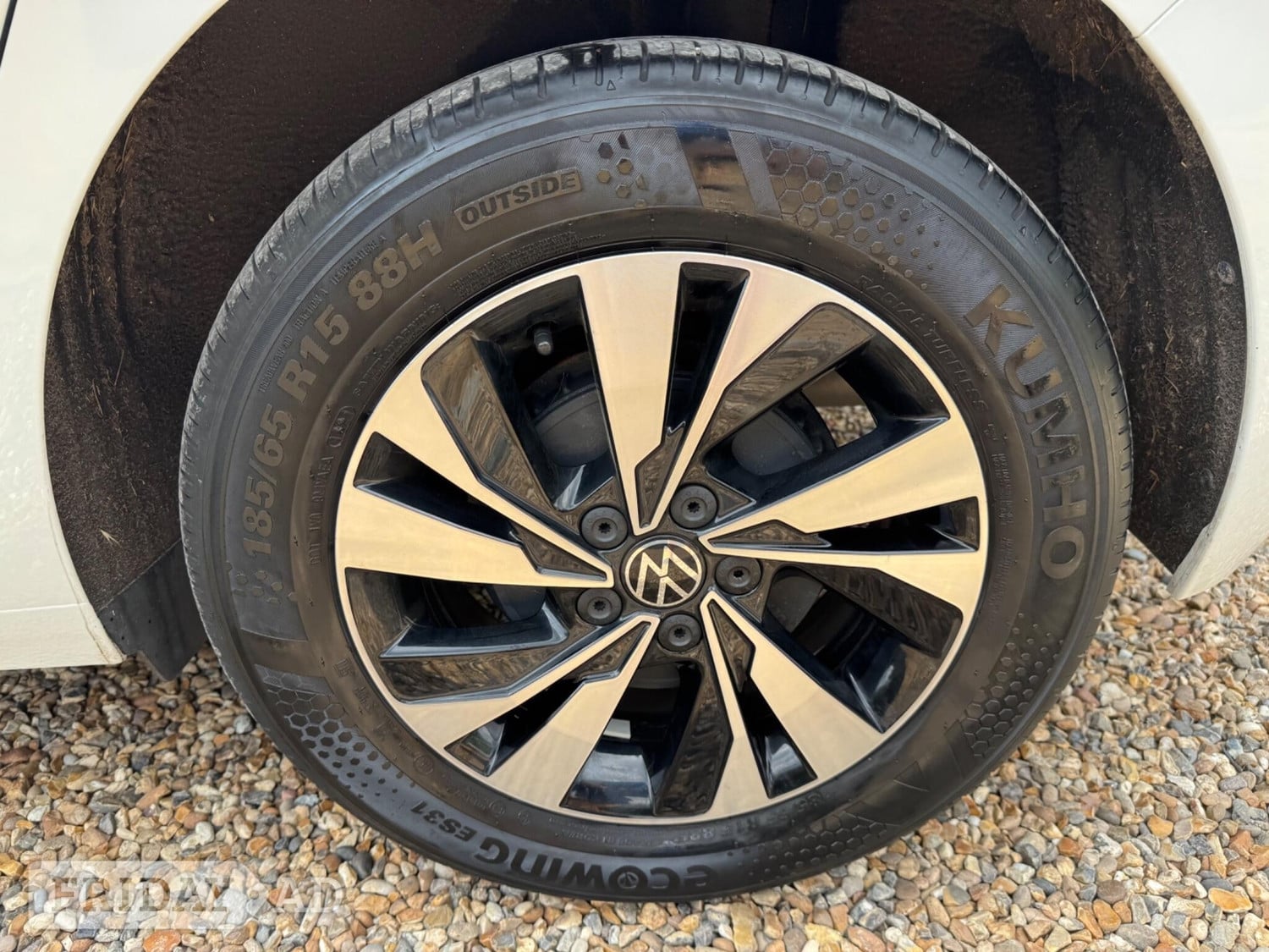 Volkswagen Polo 2021 - Cars in Laleham