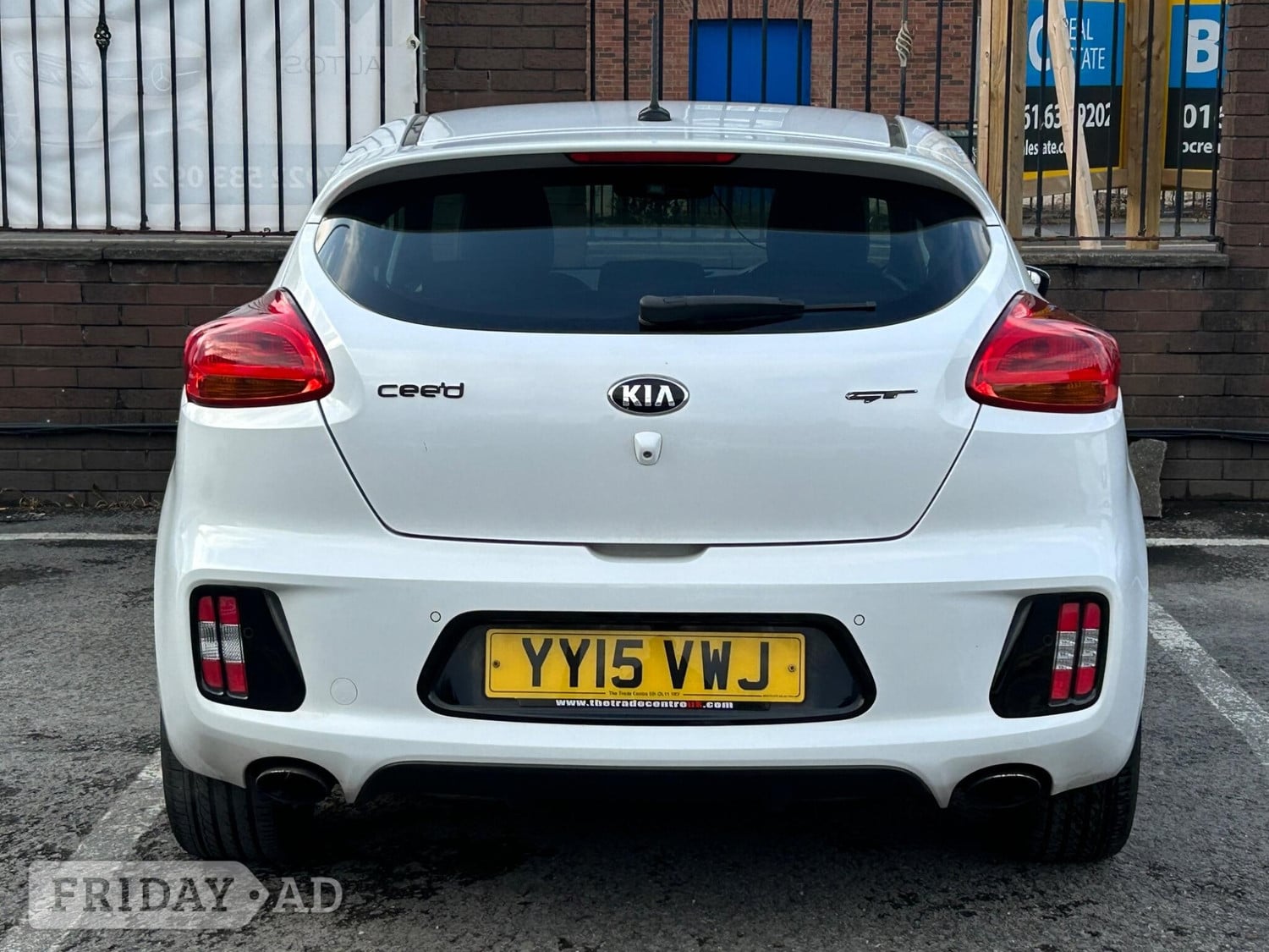 Kia Pro Ceed 2015 - Cars in Manchester