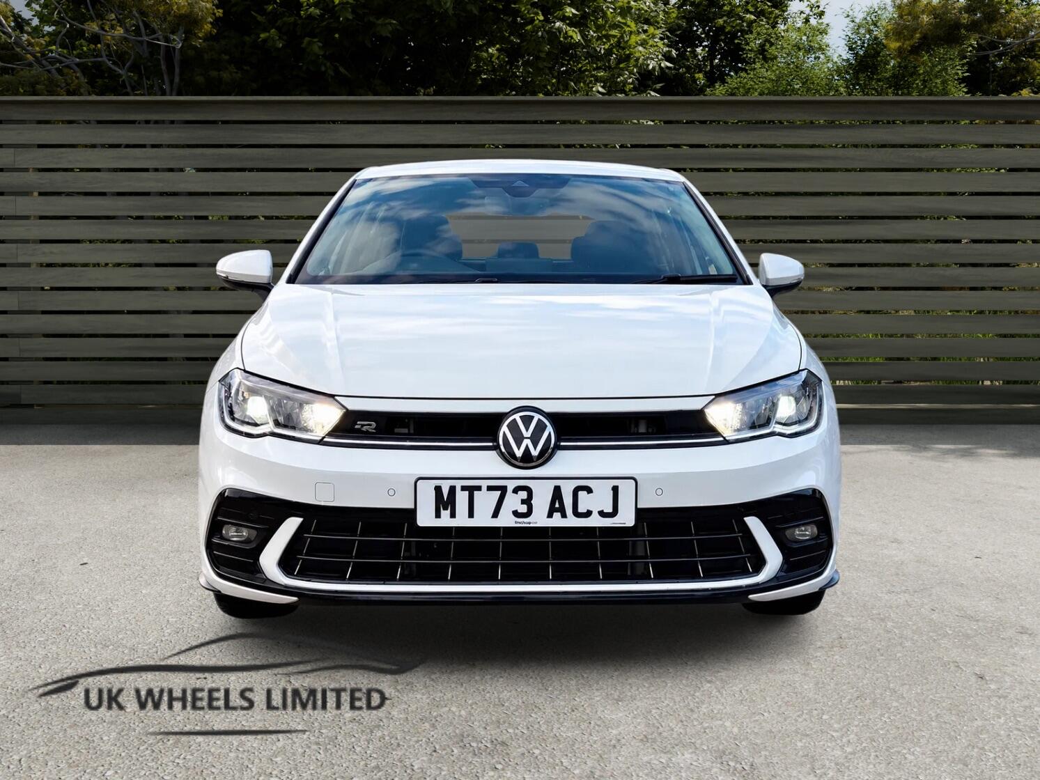 [ berth ]Volkswagen Polo