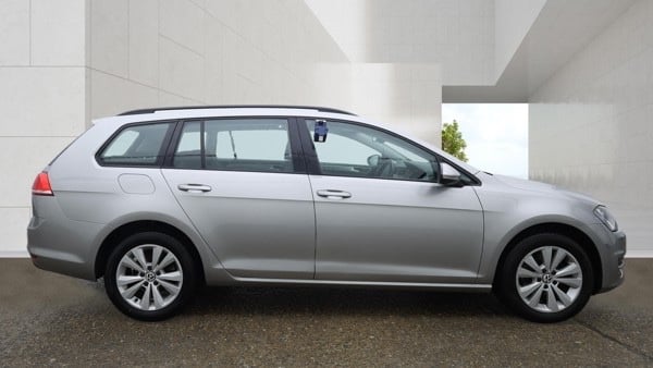 Volkswagen Golf 2014 - Cars