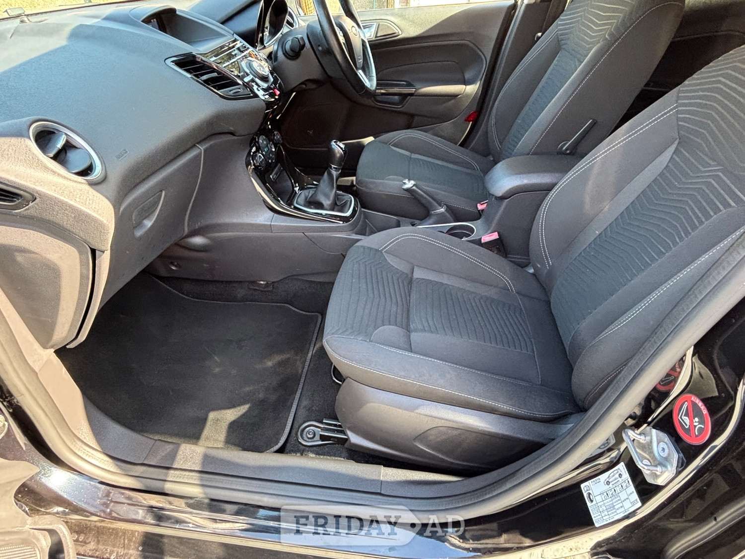 [ berth ]Ford Fiesta