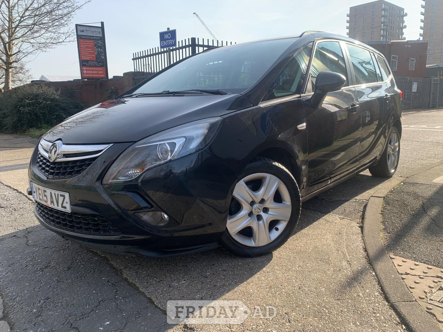 Vauxhall Zafira Tourer 2015 in Harrow