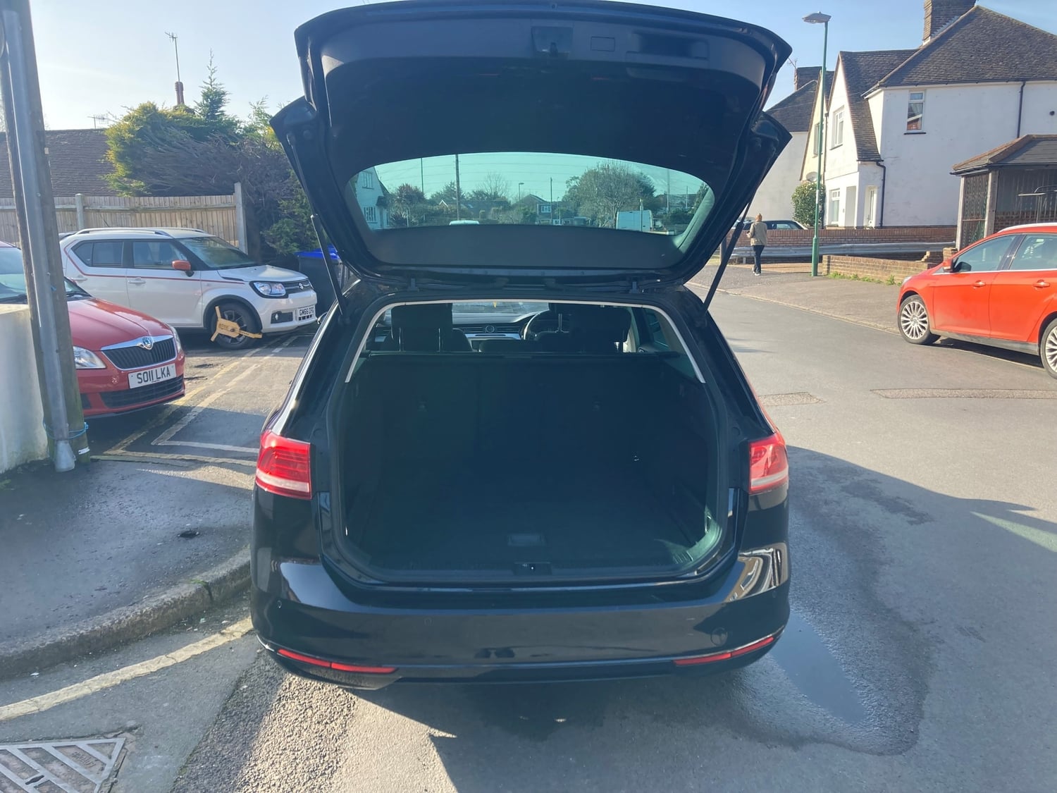 Volkswagen Passat 2017 - Cars in Lancing