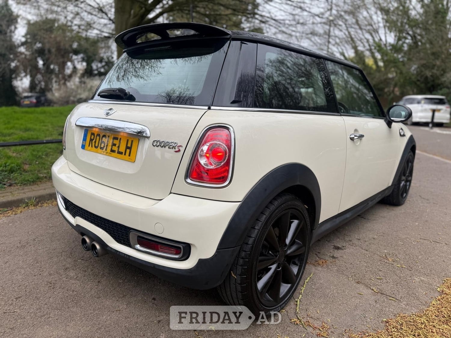 [ berth ]Mini Hatch