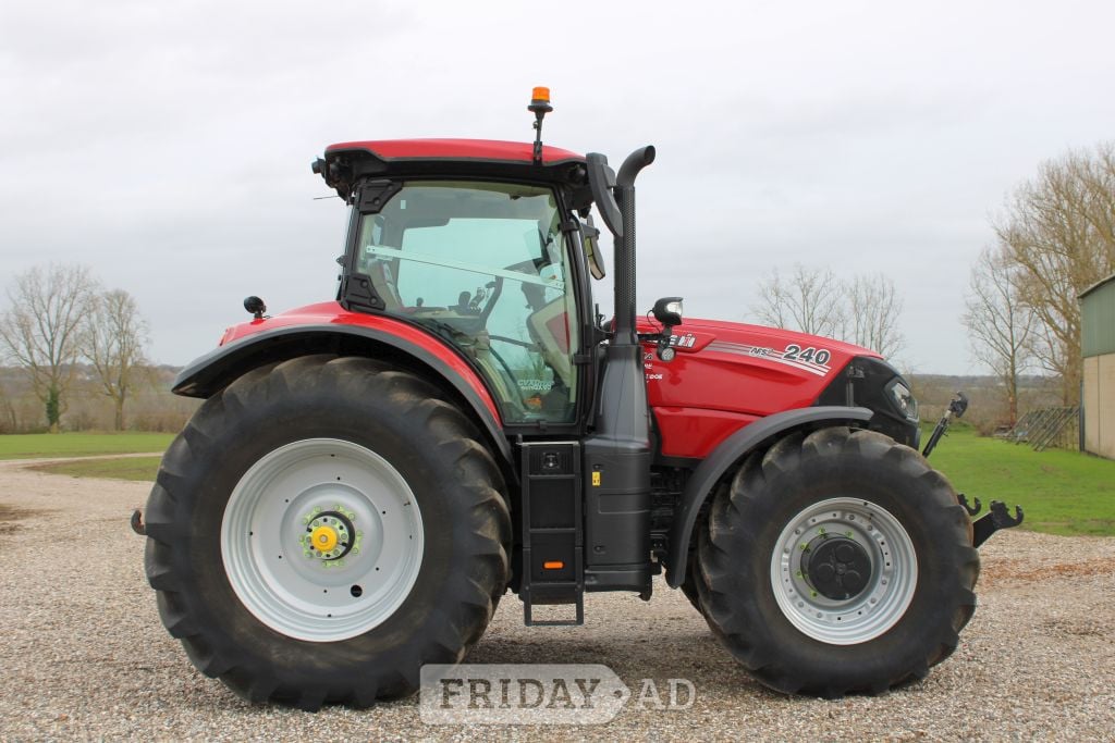 [ berth ]CaseIH Puma 240CVX