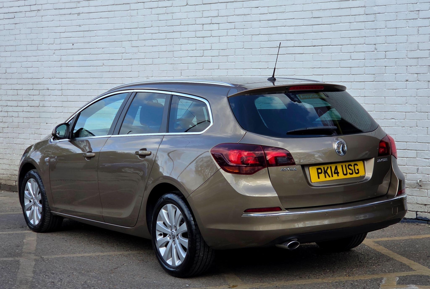 Vauxhall Astra 2014 - Cars