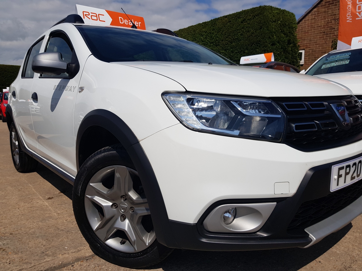 Dacia Sandero Stepway 2020 - Cars