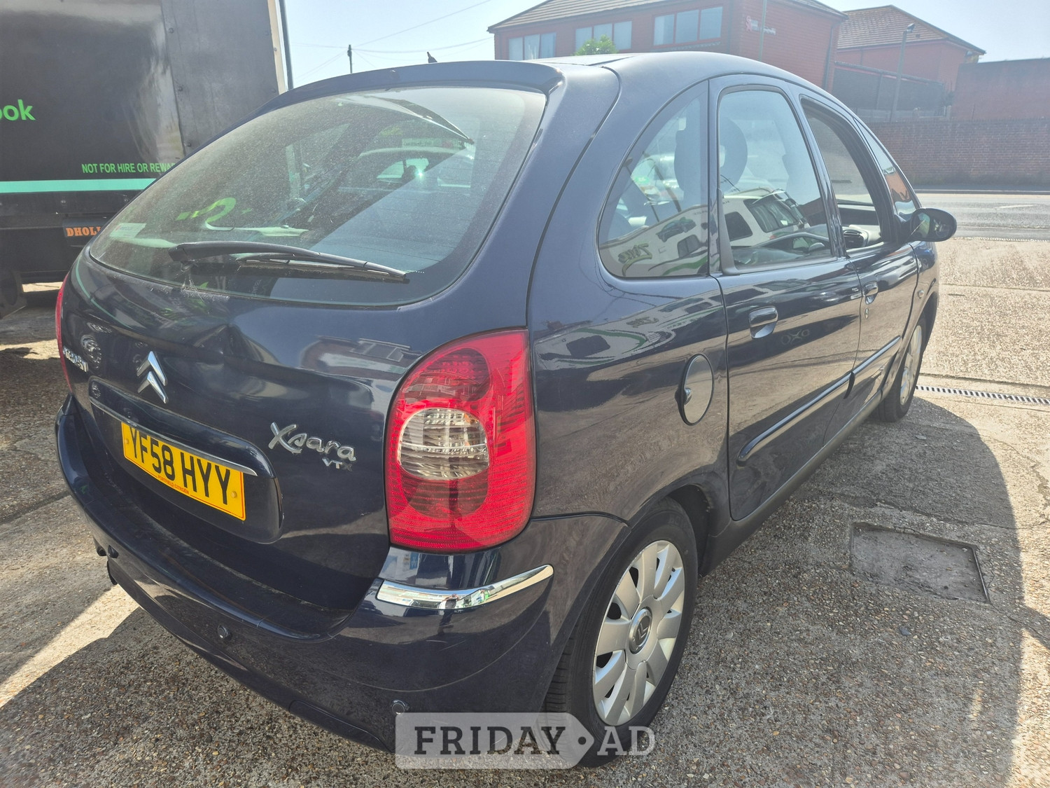 Citroen Xsara Picasso 2009 - Cars in Hayling Island