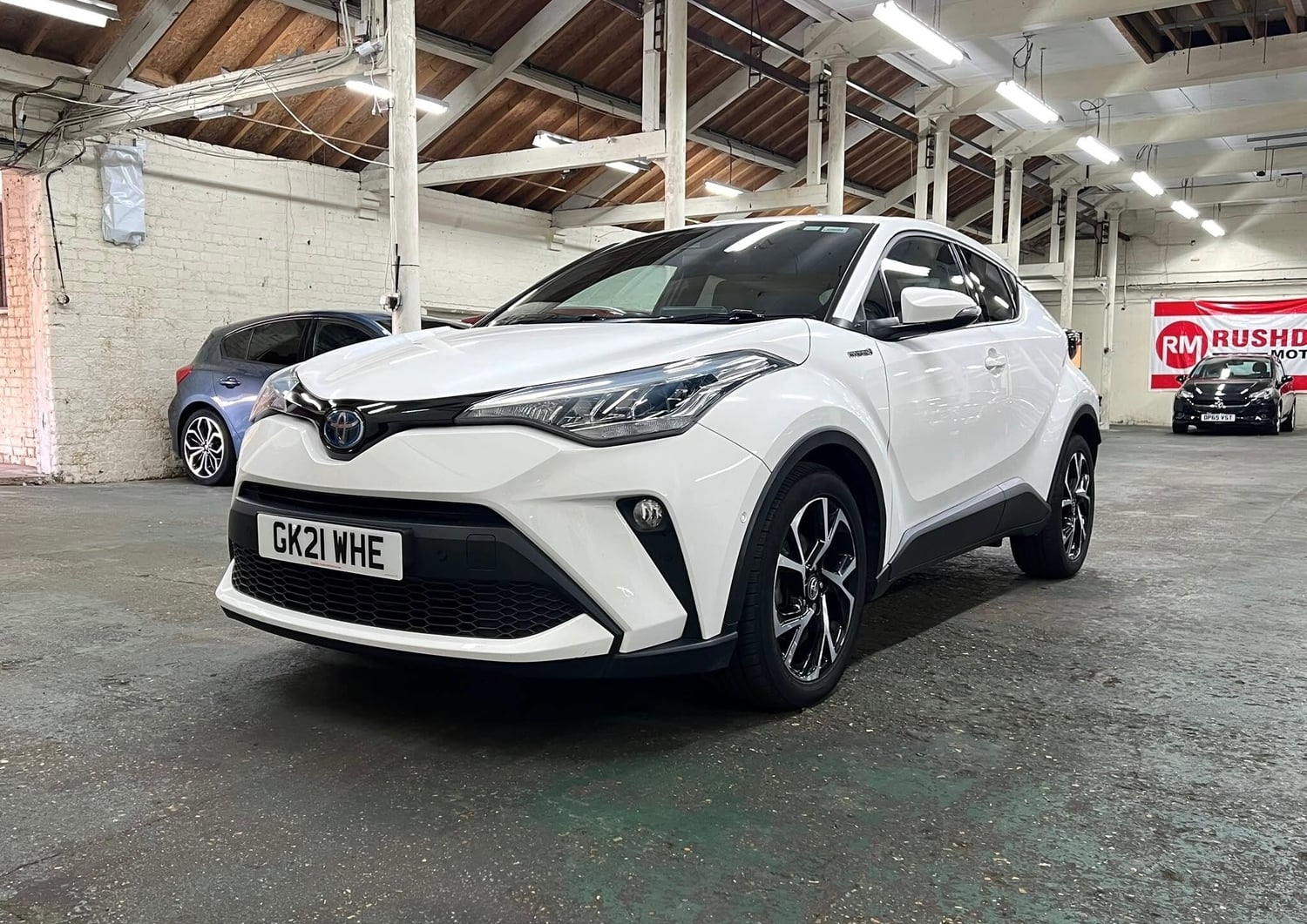 Toyota C-HR 2021 - Cars in Rushden