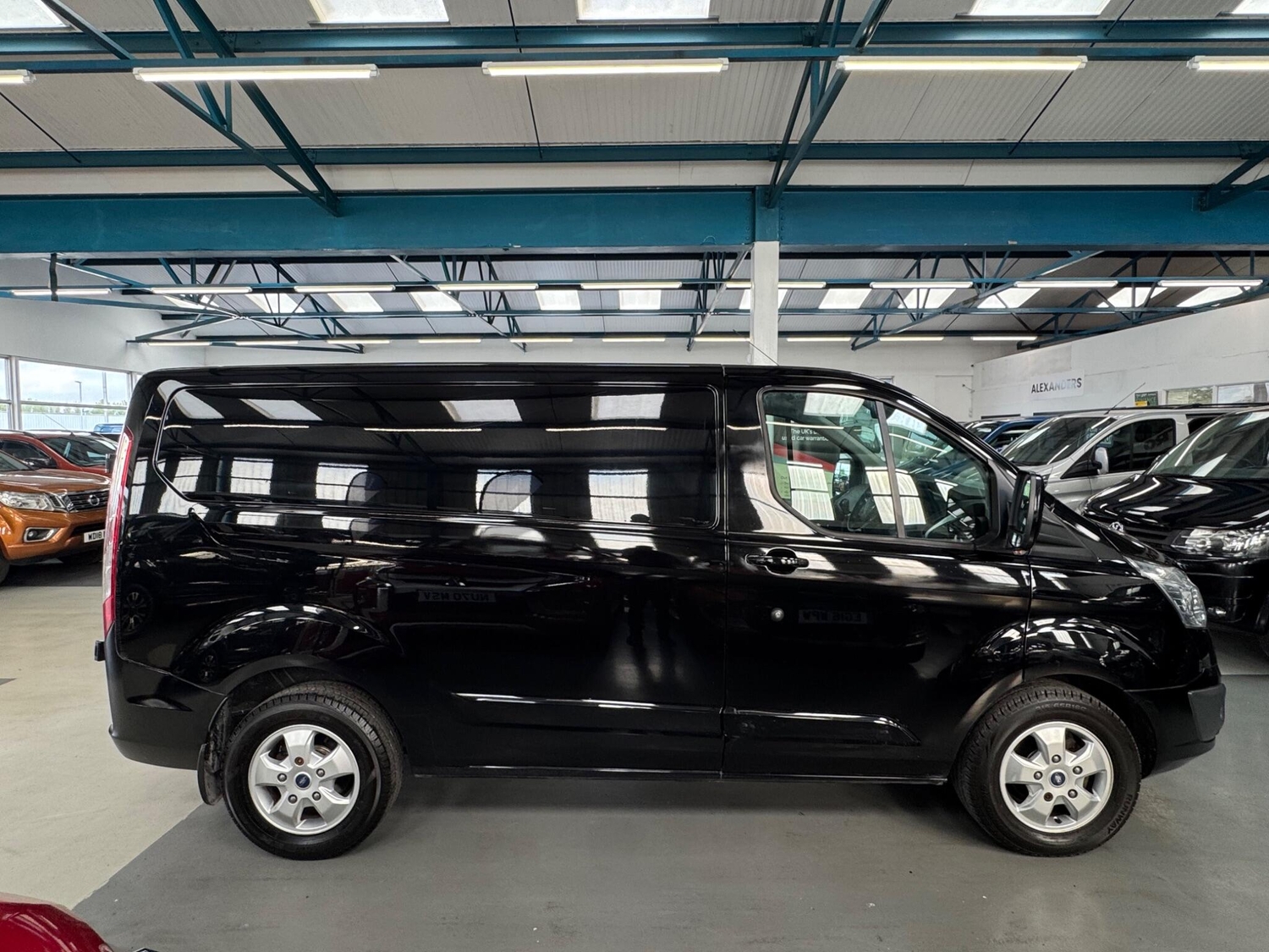 Ford Transit Custom 2018 - Vans & Commercial Vehicles in Bolton