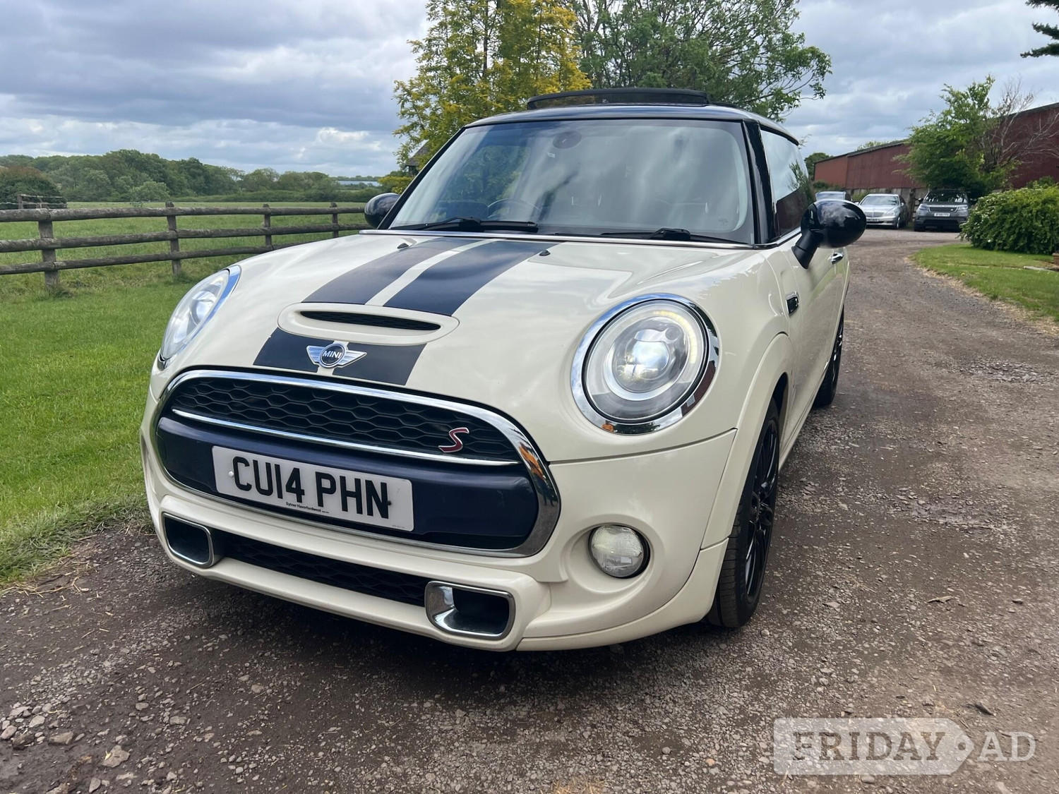 [ berth ]Mini Hatch