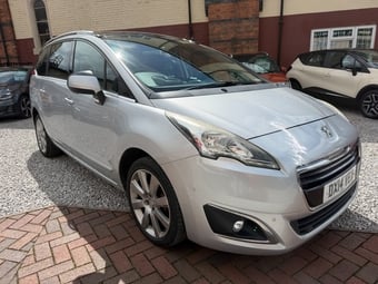 Peugeot 5008 2014