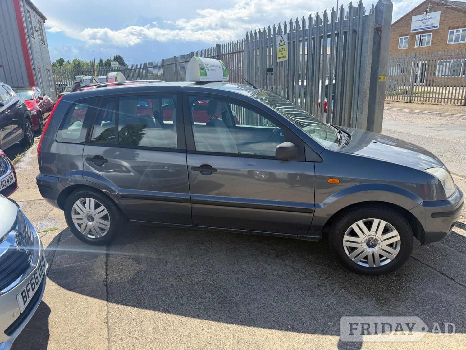 [ berth ]Ford Fusion