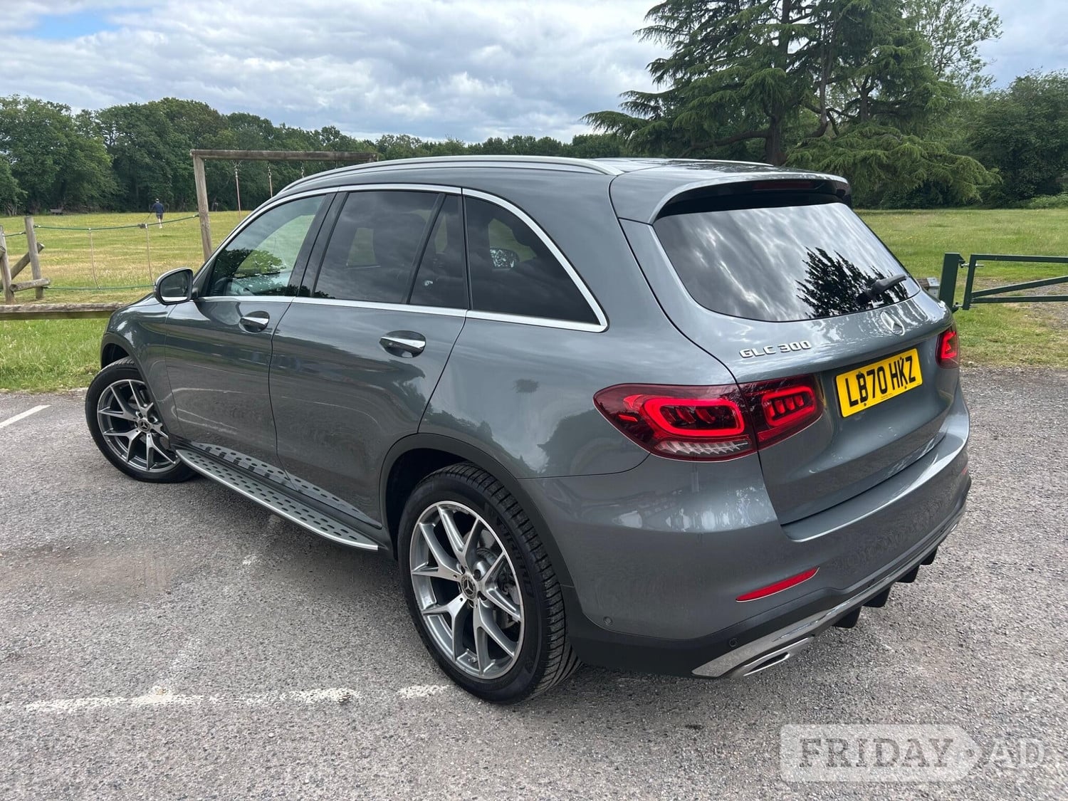 [ berth ]Mercedes-Benz GLC