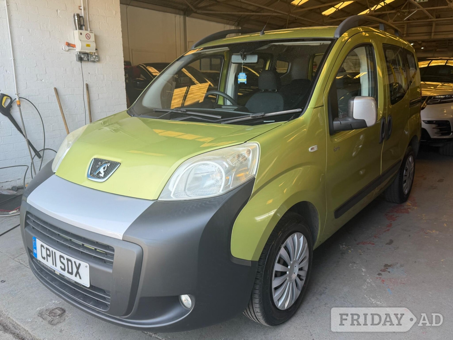 [ berth ]Peugeot Bipper Tepee