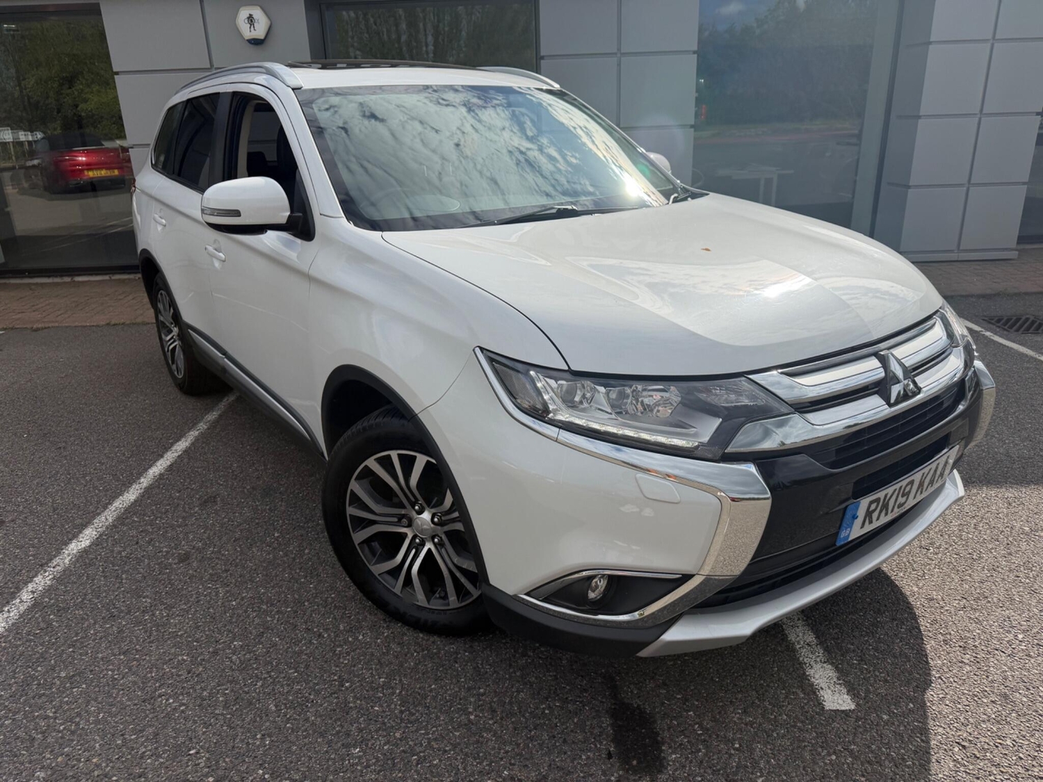[ berth ]Mitsubishi Outlander