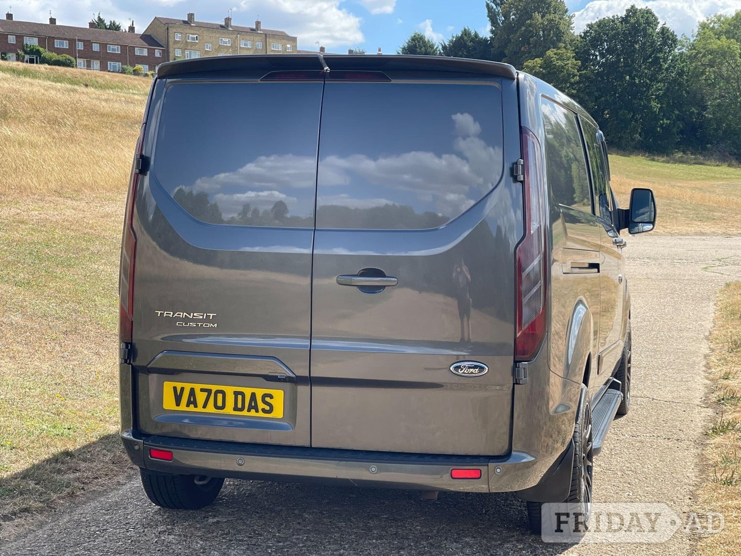 Ford Transit Custom 2020 - Vans & Commercial Vehicles
