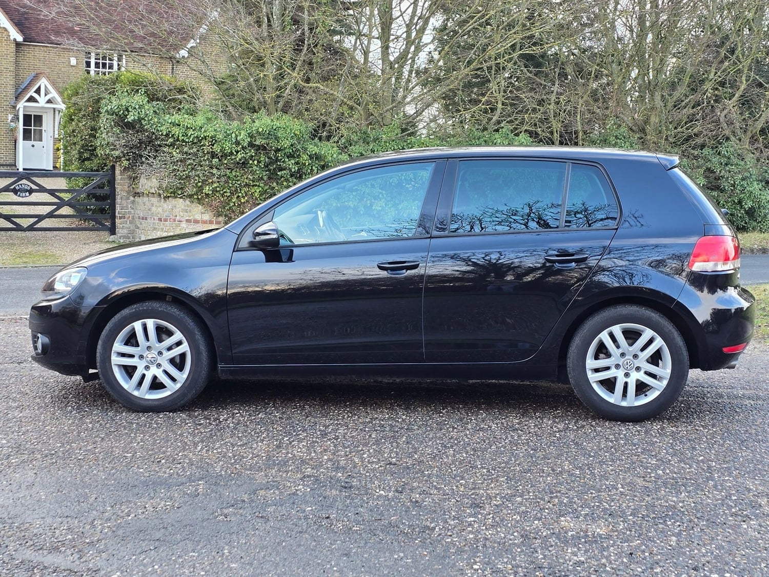 Volkswagen Golf 2009 - Cars