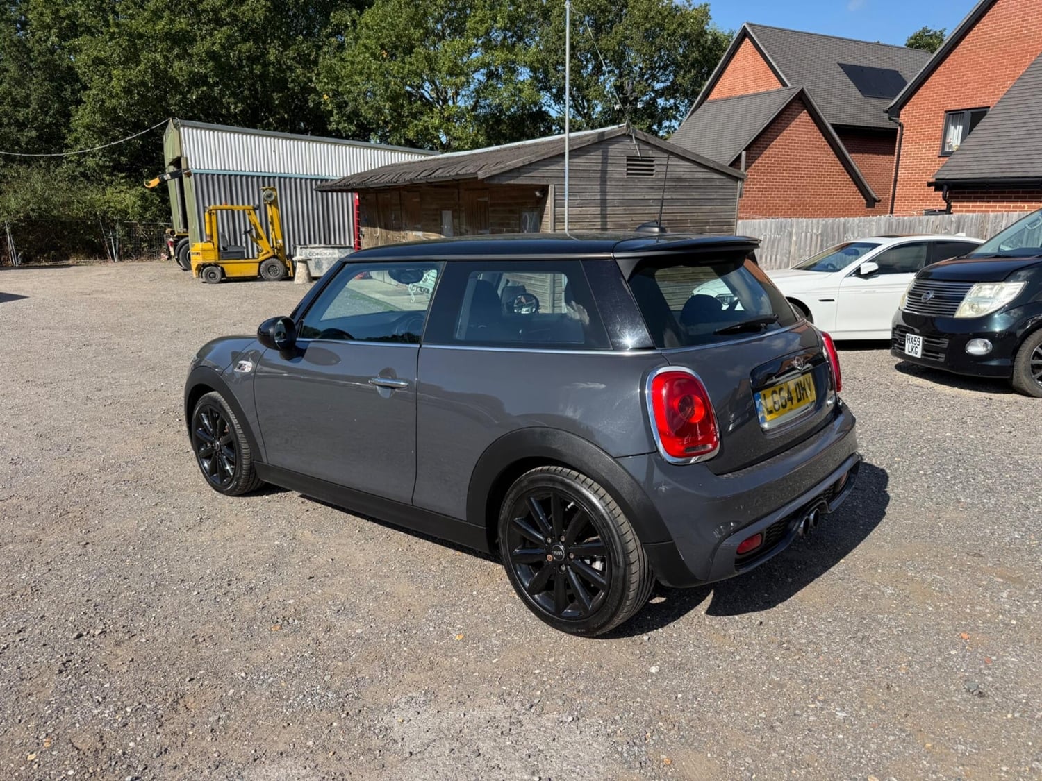 [ berth ]Mini Hatch