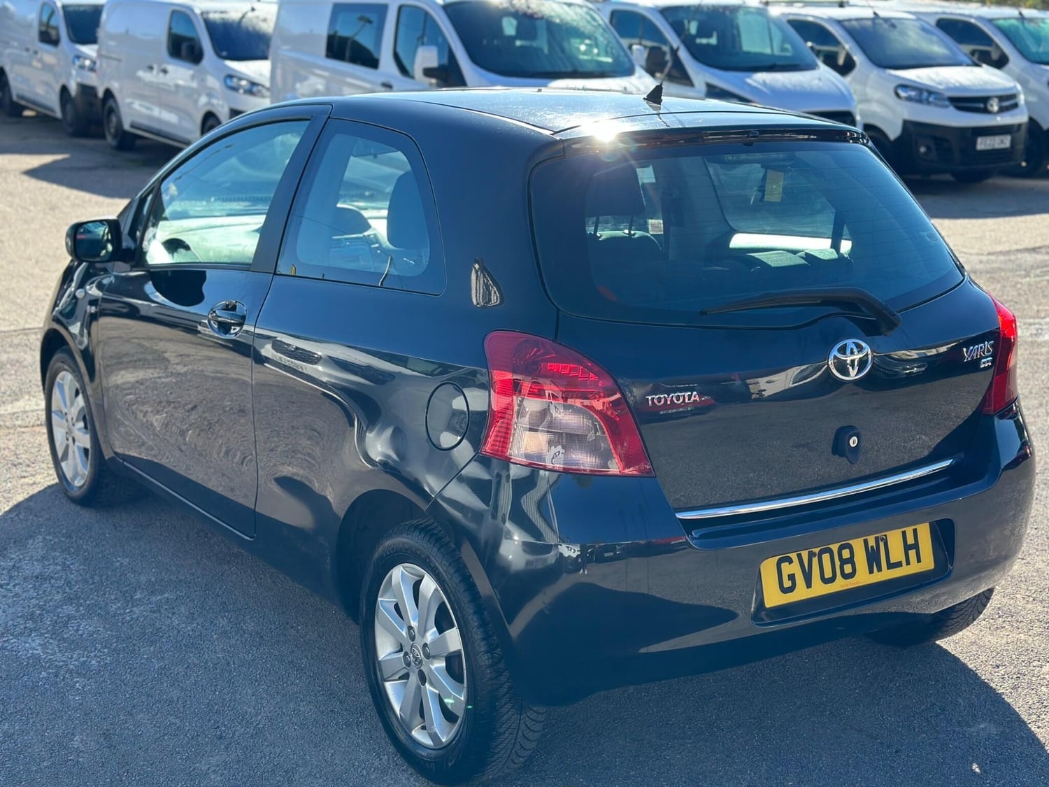 Toyota Yaris 2008 - Cars