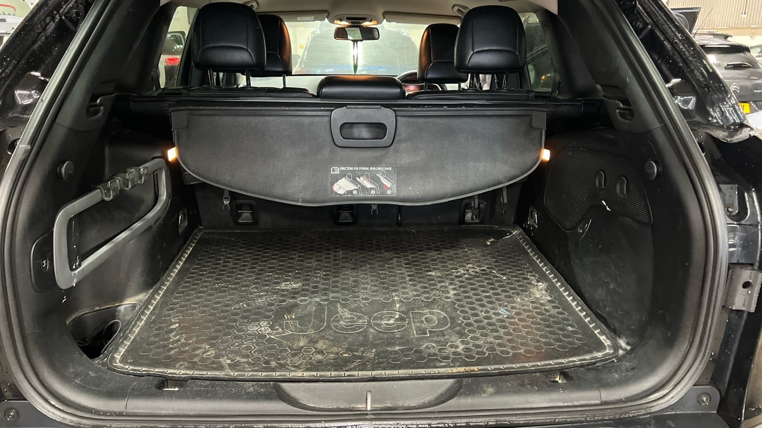 Jeep Cherokee 2016 - Cars