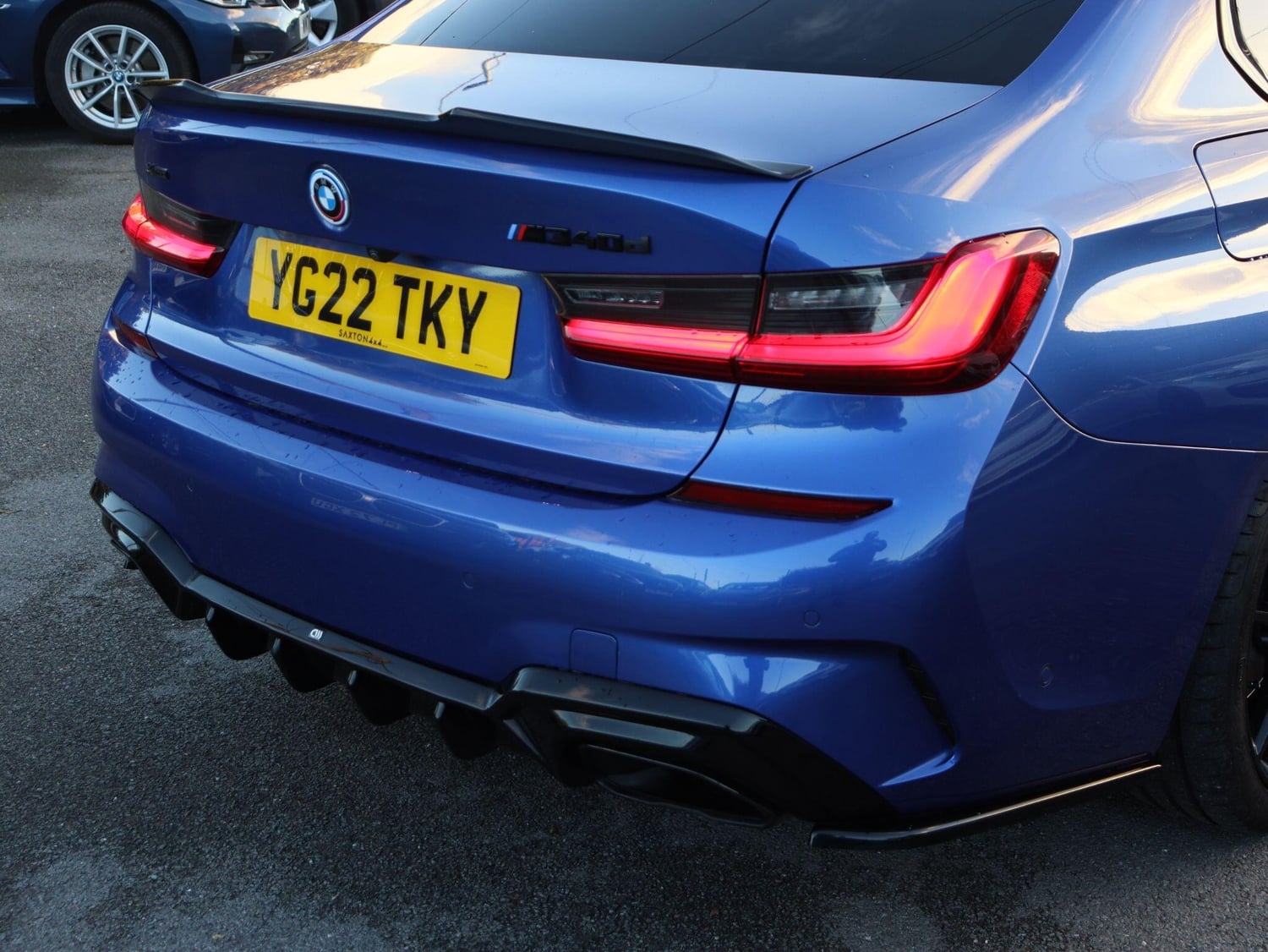 [ berth ]BMW 3 Series