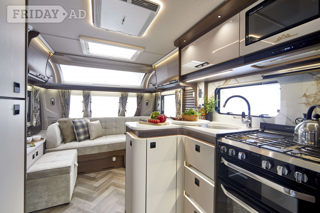 Coachman Lusso IV 2026 - Motorhomes & Caravans