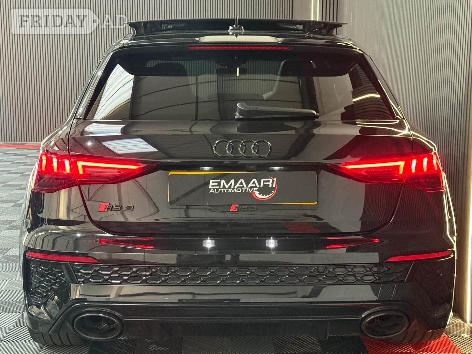 Audi RS3 2023 - Cars