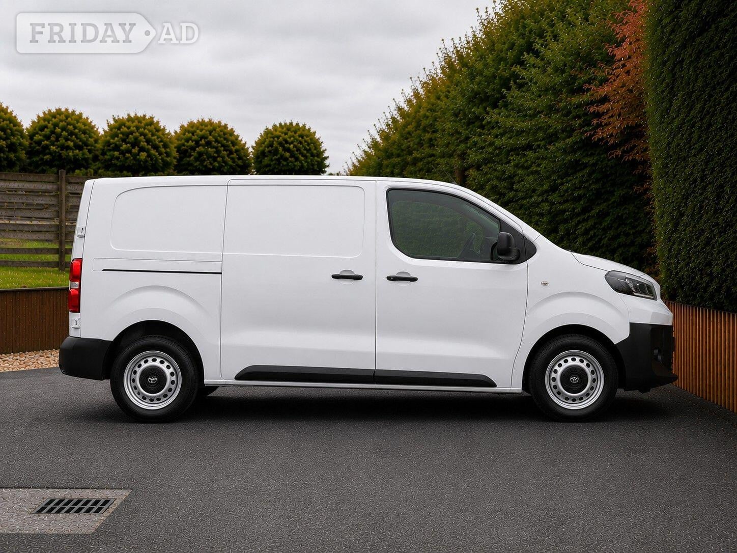 Toyota ProAce 2026 in Newbury