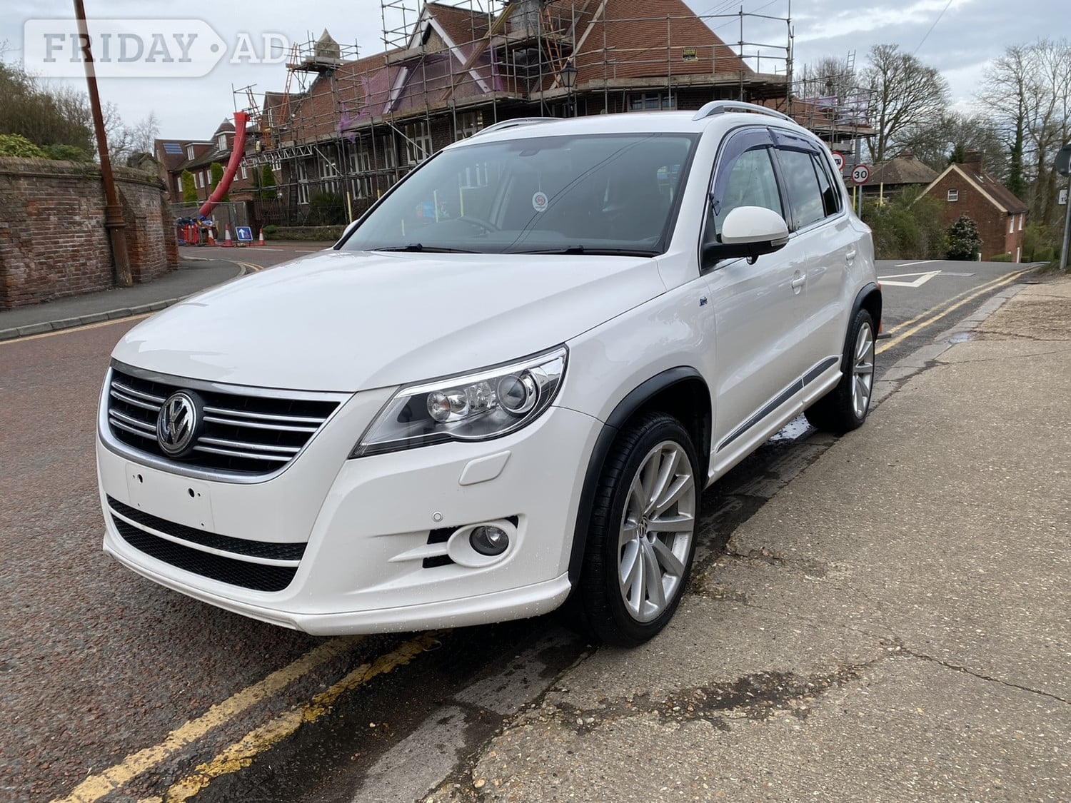 [ berth ]Volkswagen Tiguan
