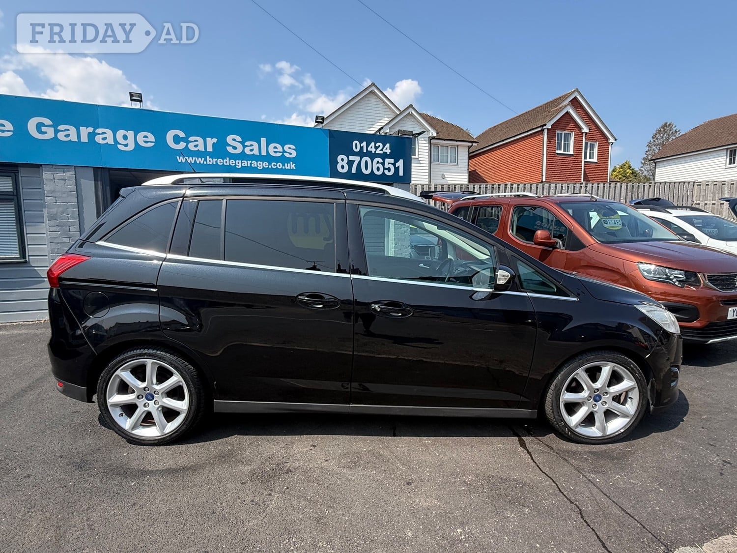 [ berth ]Ford Grand C-MAX