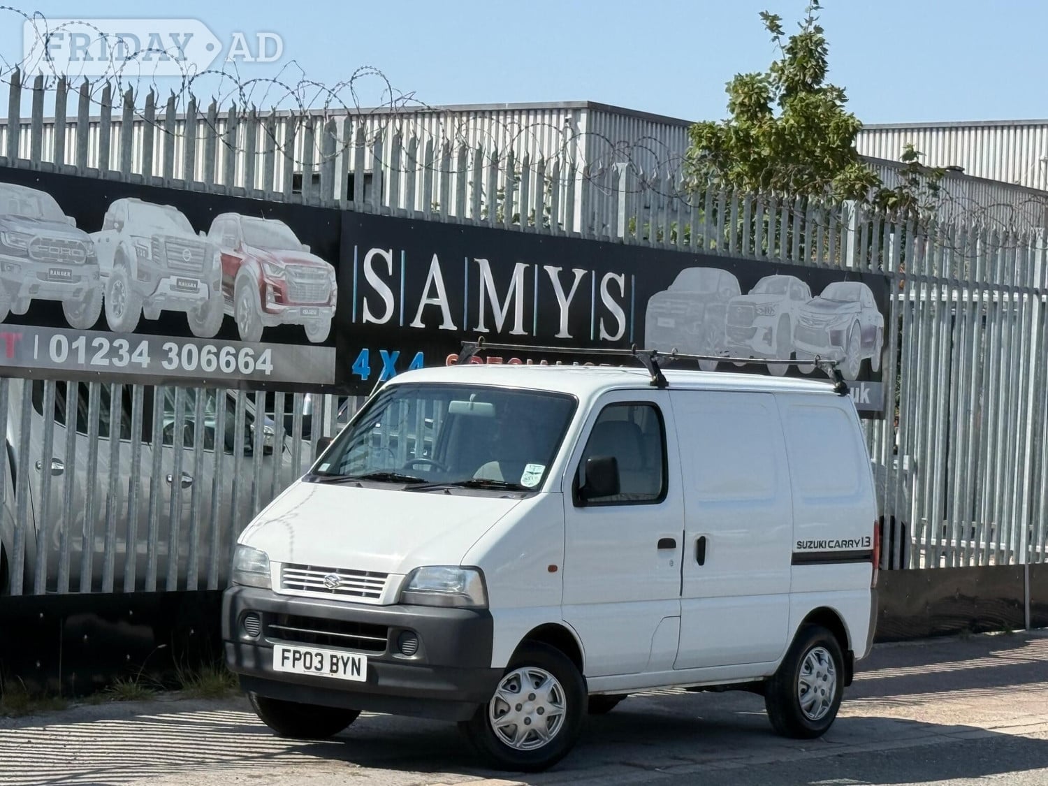 Suzuki Carry 2003 in Bedford