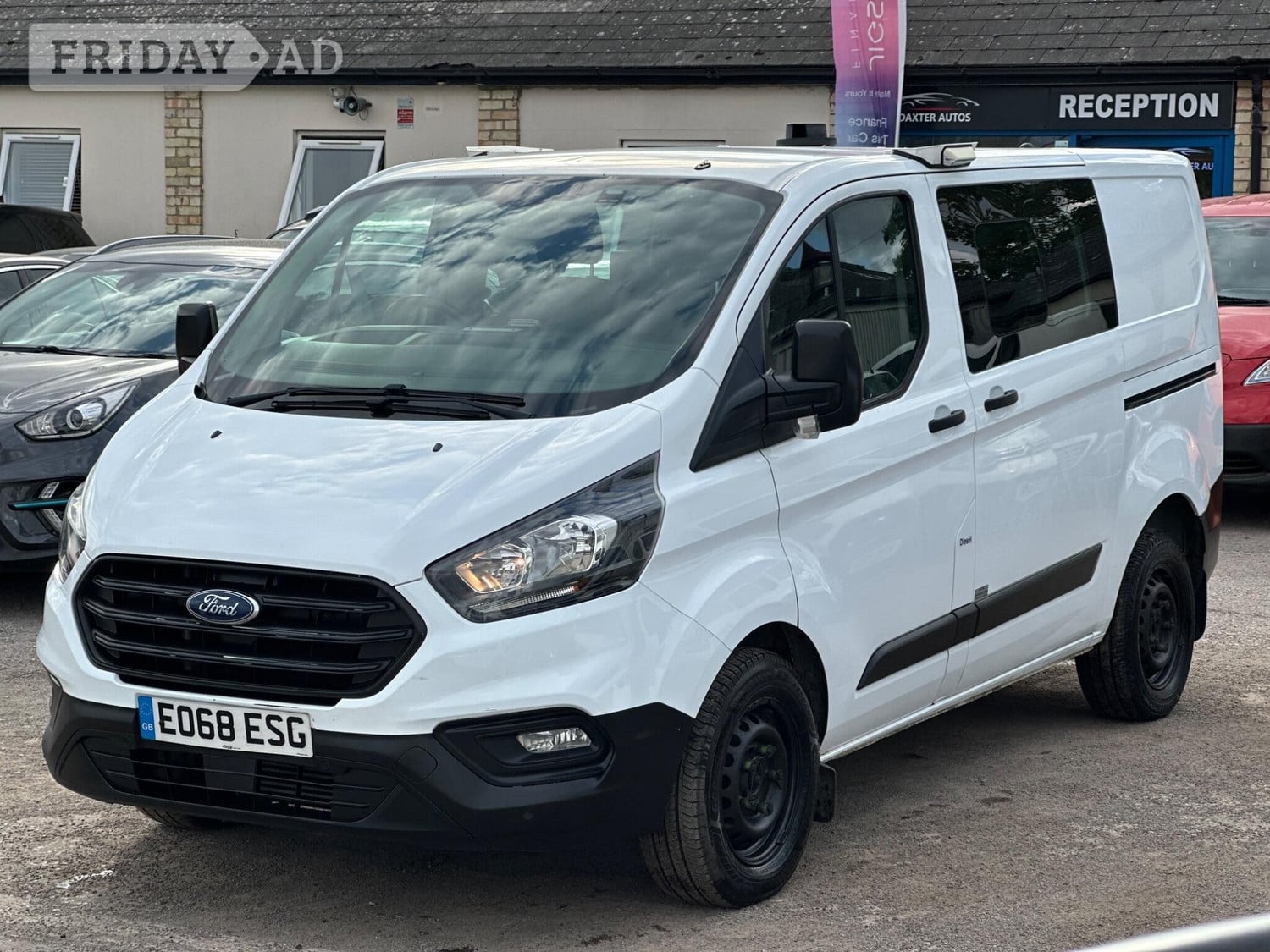 [ berth ]Ford Transit Custom