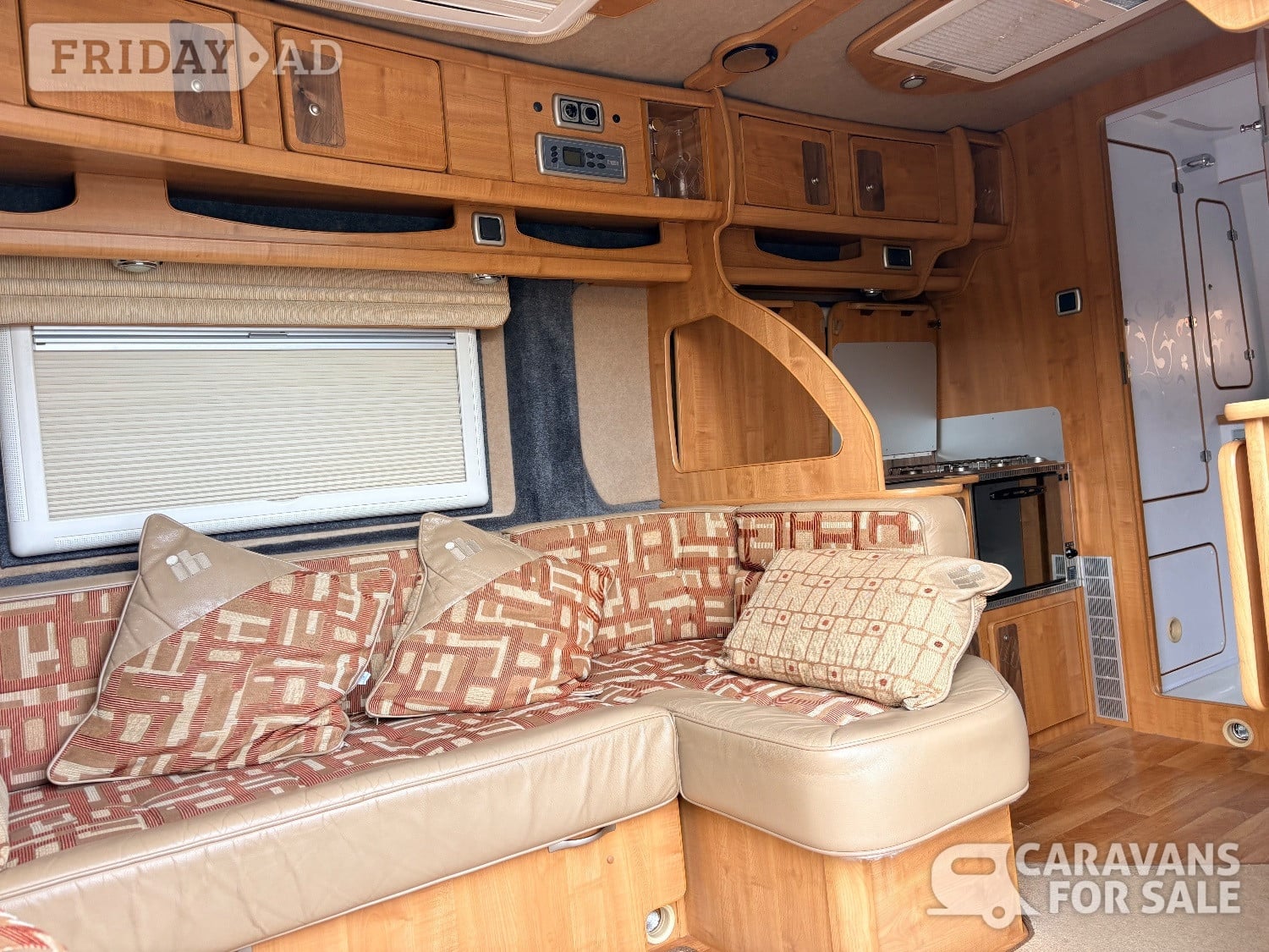 [ berth ]IH Motorhomes Oregon