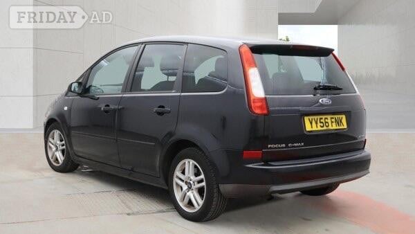 [ berth ]Ford Focus C-MAX