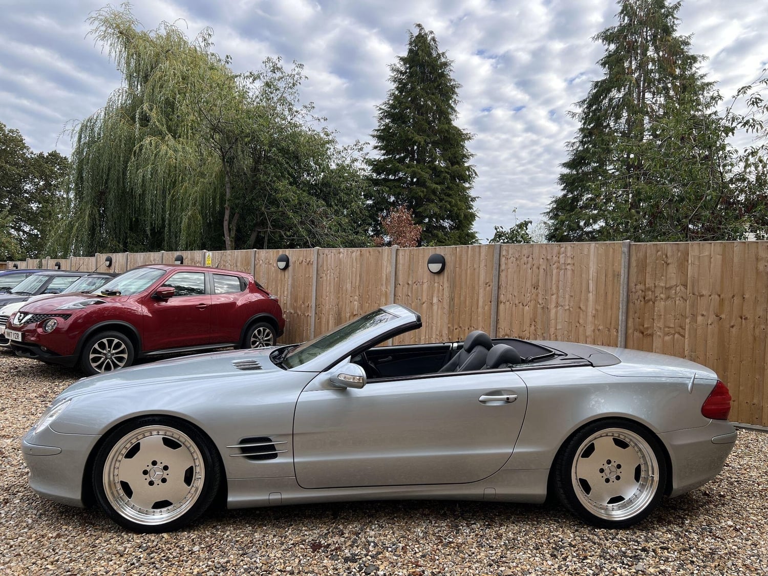 Mercedes-Benz SL 2002 - Cars in Cranleigh