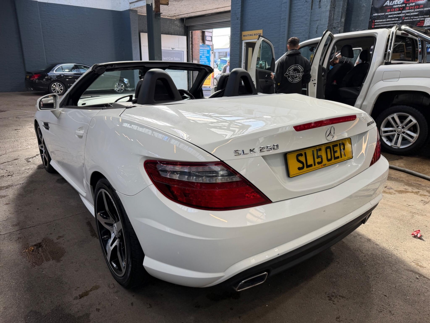 [ berth ]Mercedes-Benz SLK