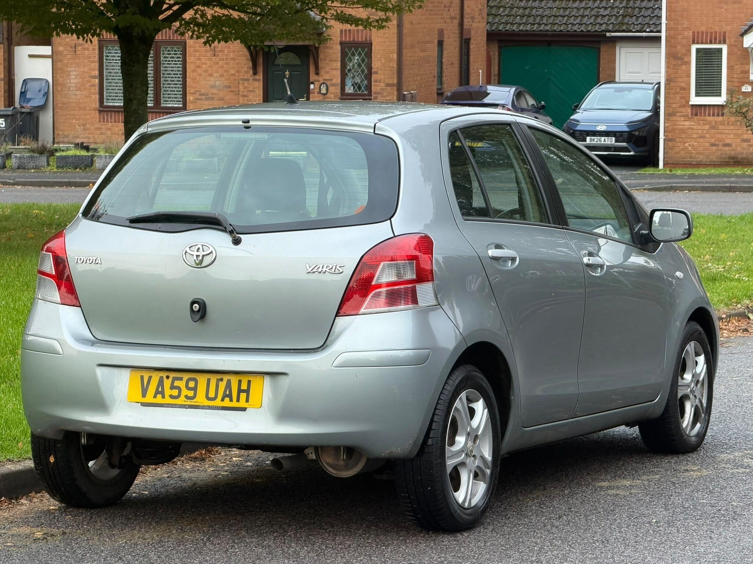 Toyota Yaris 2010 - Cars