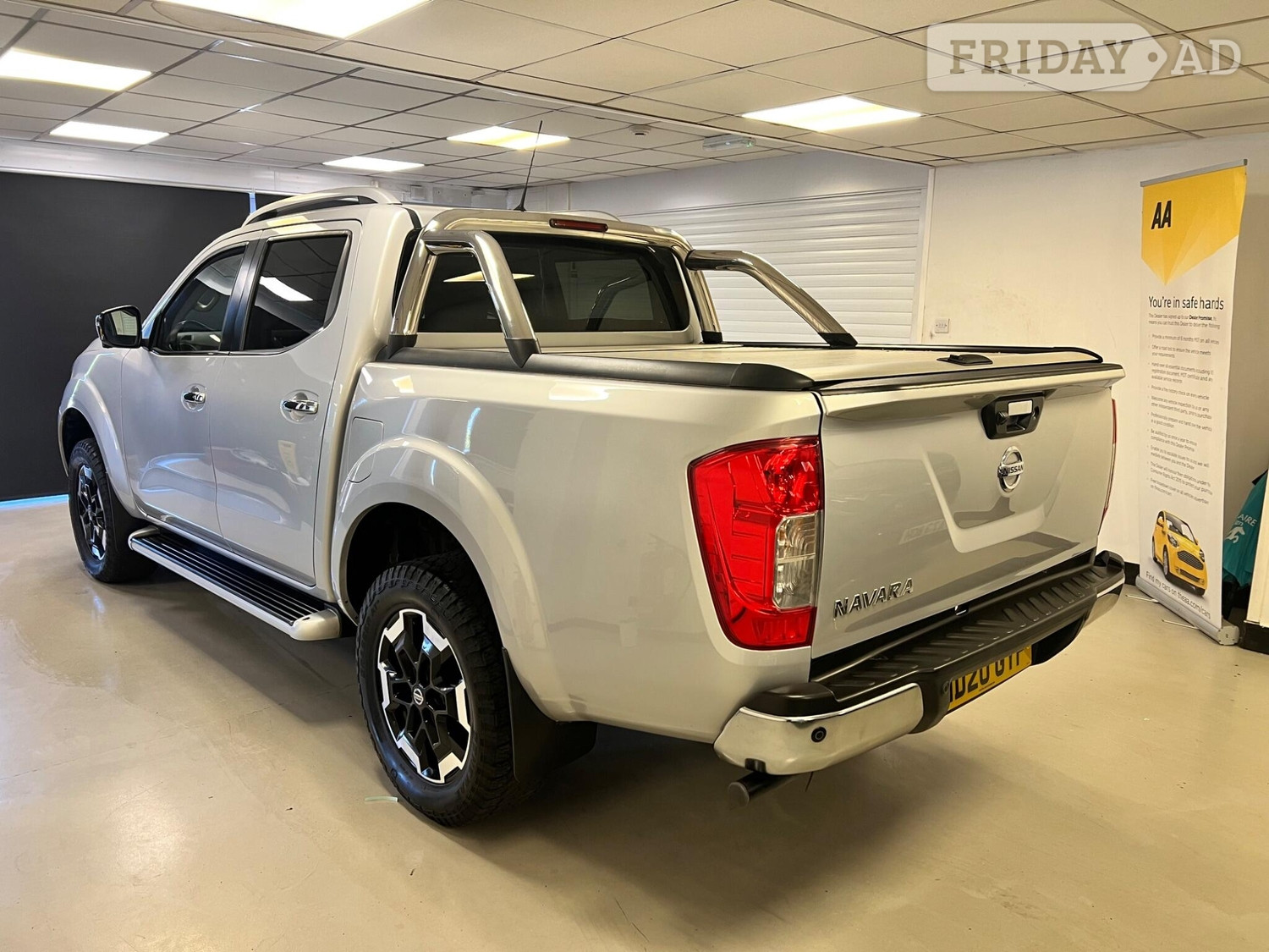 Nissan Navara 2020 - Vans & Commercial Vehicles