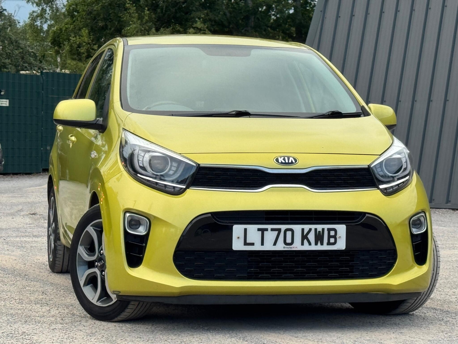 Kia Picanto 2020 - Cars in Farnham